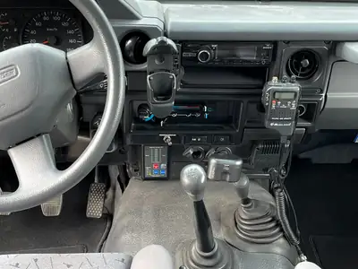 Toyota Land Cruiser HZJ78 — Légende du tout-terrain, prêt pour l'expédition — Miniatur 19