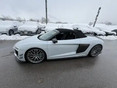 Audi R8 Spyder 5.2 plus S-Tronic — Supercar décapotable, 611 ch et seulement 60'000 km — Miniatur 7