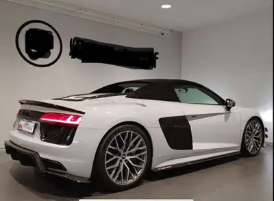 Audi R8 Spyder 5.2 plus S-Tronic — Supercar décapotable, 611 ch et seulement 60'000 km — Miniatur 10