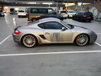 Porsche 718 Cayman SS — Coupé sportif 295 ch, entretien Porsche, faible kilométrage — vista posteriore