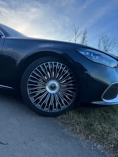 Mercedes-Benz S 680 4Matic Maybach First Class — Luxe ultime, 62'000 km seulement — Heckansicht