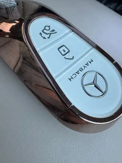 Mercedes-Benz S 680 4Matic Maybach First Class — Luxe ultime, 62'000 km seulement — Armaturenbrett