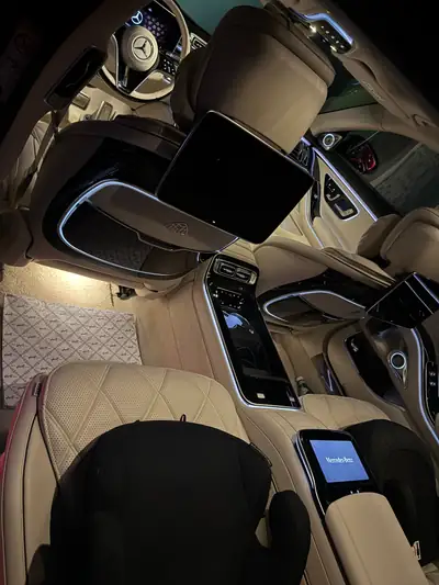 Mercedes-Benz S 680 4Matic Maybach First Class — Luxe ultime, 62'000 km seulement — Miniatur 10