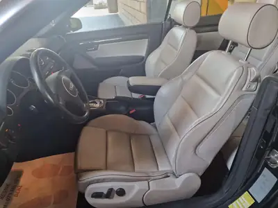 Audi S4 Cabriolet 4.2 V8 Quattro — Roadster sportif légendaire, 69'000 km seulement — Miniatur 15