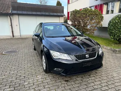 SEAT Leon ST 1.4 TSI FR — Break pratique, motorisation efficace et entretien maîtrisé — exterior view
