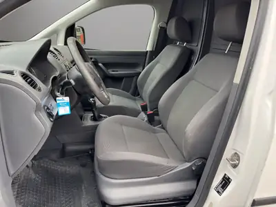 VW Caddy 1.6 TDI BlueMotion — Utilitaire économique, sans sinistre, révision incluse — Miniature 9