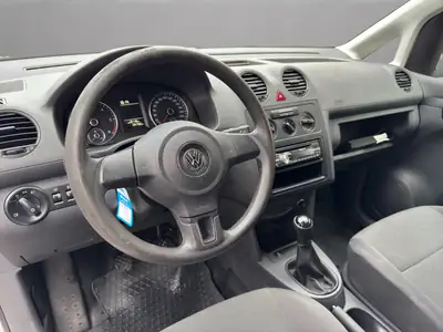 VW Caddy 1.6 TDI BlueMotion — Utilitaire économique, sans sinistre, révision incluse — Miniature 10