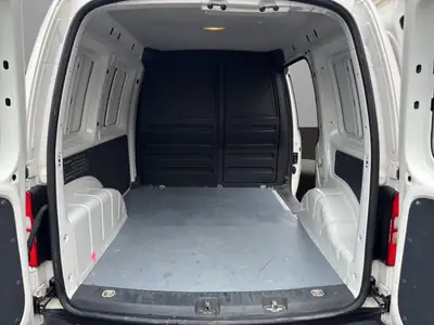 VW Caddy 1.6 TDI BlueMotion — Utilitaire économique, sans sinistre, révision incluse — Miniature 19