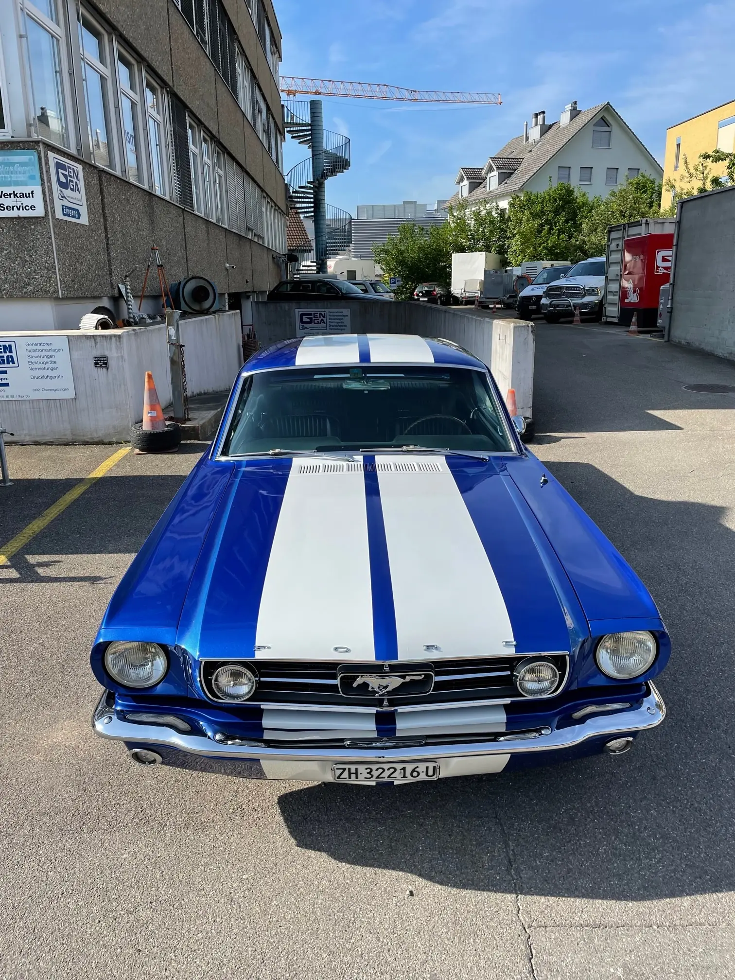 Ford Mustang GT 289 V8 1966 — Légende américaine, moteur entièrement restauré — vue extérieure