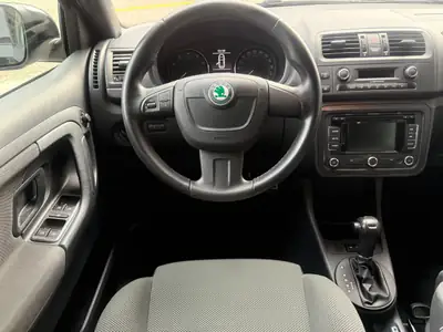 Skoda Fabia 1.2 TSI Ambition Plus DSG — Citadine fiable, faible kilométrage et consommation maîtrisée — Miniature 9