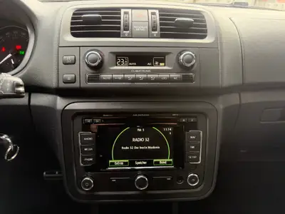 Skoda Fabia 1.2 TSI Ambition Plus DSG — Citadine fiable, faible kilométrage et consommation maîtrisée — Miniature 14