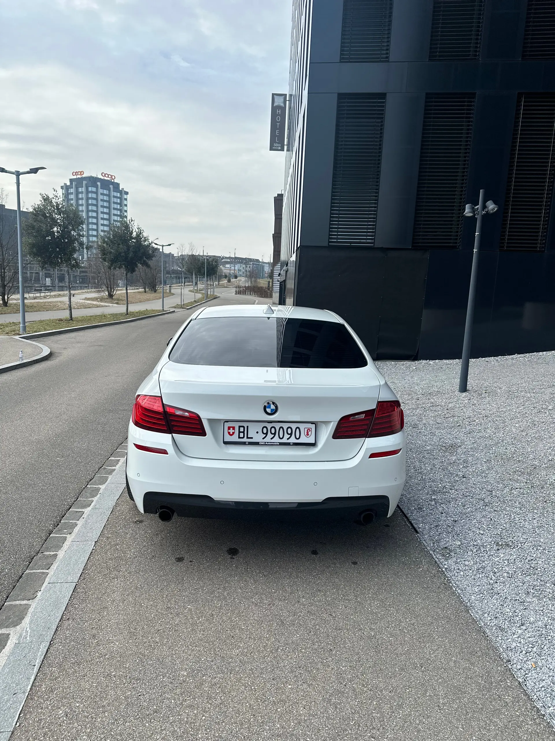 BMW Activehybrid 5 2013 occasion Reinach — 5