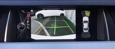 BMW ActiveHybrid 5 Steptronic — Berline hybride sportive, 340 ch et consommation maîtrisée — Miniature 9