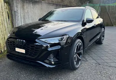 Audi Q8 e-tron Sportback 55 Black Edition — SUV électrique premium 408 ch, 60'000 km — Außenansicht