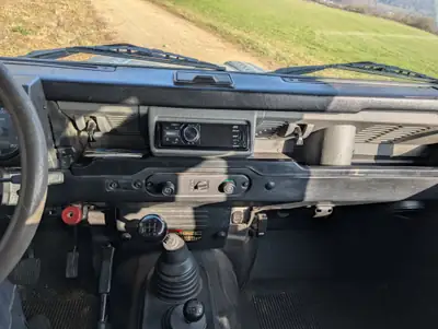Land Rover Defender 110 SW Td5 — Légende tout-terrain, 171'000 km, révision faite — Thumbnail 8