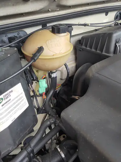 Land Rover Defender 110 SW Td5 — Légende tout-terrain, 171'000 km, révision faite — Thumbnail 17