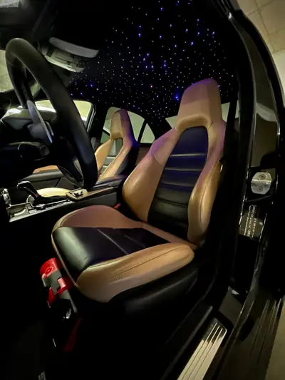 Mercedes-Benz C 63 AMG Avantgarde — Berline de prestige 487 ch, design iconique — cruscotto