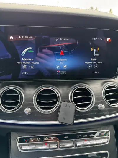 Mercedes-Benz E 220 d AMG Line — Berline premium diesel, 75'000 km seulement — Miniature 15