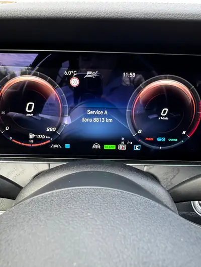 Mercedes-Benz E 220 d AMG Line — Berline premium diesel, 75'000 km seulement — Miniature 18