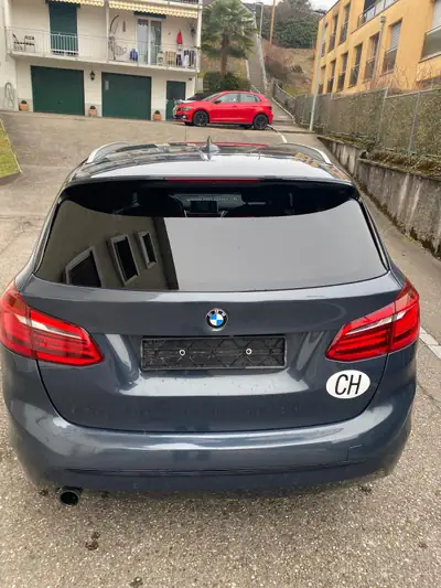 BMW 218 Active Tourer — Monospace compact polyvalent, 68 000 km, boîte auto — Detail