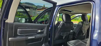 Dodge Ram 1500 Laramie Longhorn Limited — Pick-up American Legend, 4×4 intégral, 400 ch — Thumbnail 14