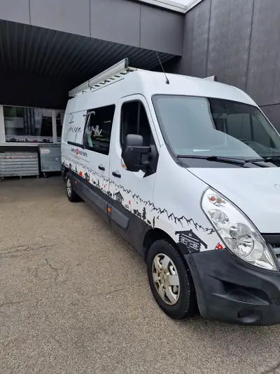 Renault Master T35 ENERGY 2.3dCi 145 — Utilitaire fiable, équipé Sortimo, faible kilométrage — side view