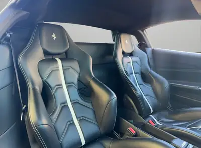 Ferrari 488 GTB — Le coupé sport italien aux 670 ch, ultra-équipé et sans sinistre — detail