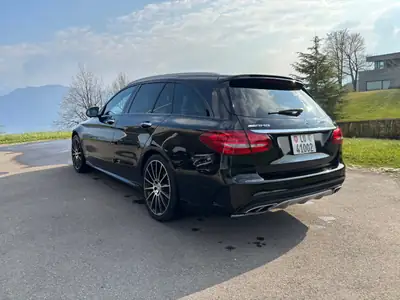 Mercedes-Benz C 43 AMG 4Matic — Break sportif haute performance, 95'000 km seulement — vista posteriore
