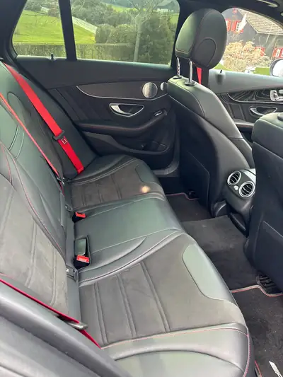 Mercedes-Benz C 43 AMG 4Matic — Break sportif haute performance, 95'000 km seulement — Miniatura 9