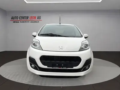 Peugeot 107 1.0 Style 2014 — Citadine économique et fiable, climatisée — exterior view