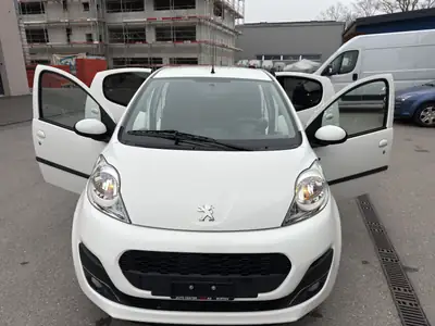 Peugeot 107 1.0 Style 2014 — Citadine économique et fiable, climatisée — Thumbnail 20