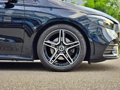 Mercedes-Benz B 200 Night Star AMG Line — Monospace premium, toit panoramique, 72 900 km — Thumbnail 7