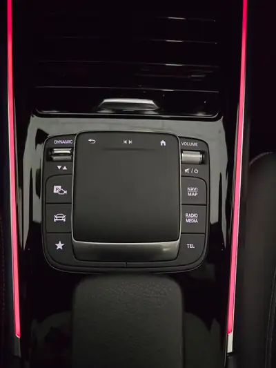 Mercedes-Benz B 200 Night Star AMG Line — Monospace premium, toit panoramique, 72 900 km — Thumbnail 20