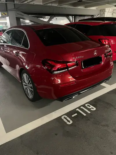 Mercedes-Benz A 220 d 4Matic — Berline premium diesel, 37 500 km, traction intégrale — Heckansicht