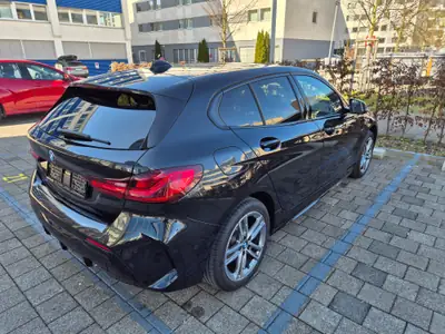BMW 118i Pure M Sport Steptronic — Compacte sportive, faible kilométrage et équipements M — intérieur