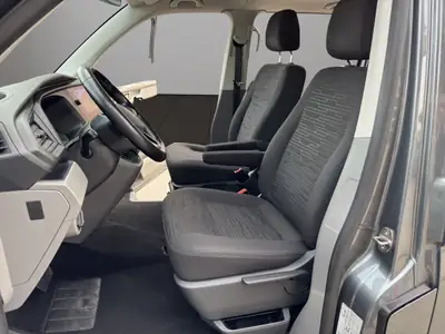 VW T6.1 Caravelle Comfortline — Le van familial 7 places, fiable et bien équipé — Miniature 9