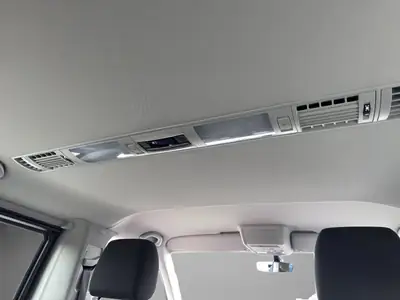 VW T6.1 Caravelle Comfortline — Le van familial 7 places, fiable et bien équipé — Miniature 22
