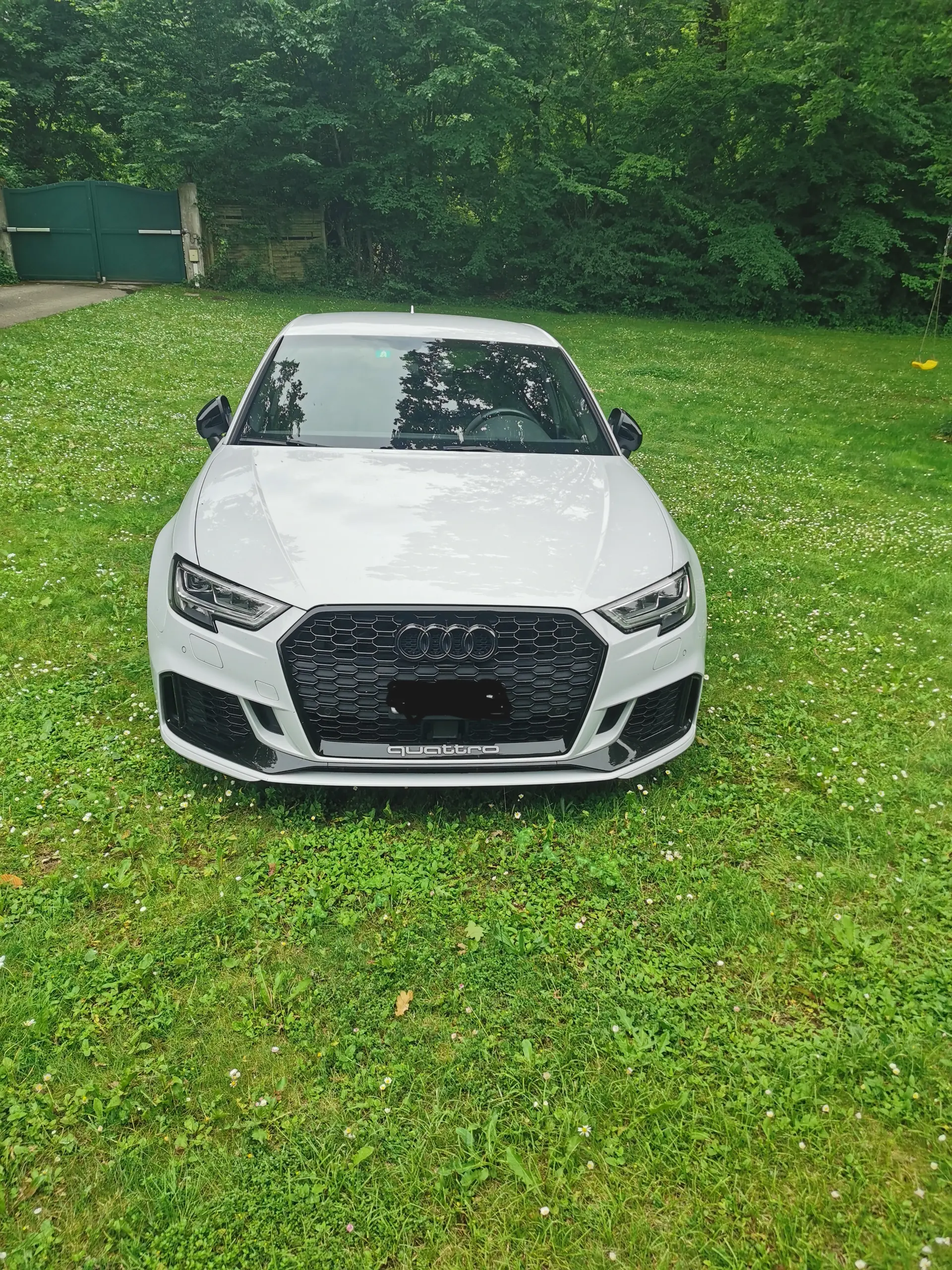 Audi RS3 2018 occasion Arzier-Le Muids — 1