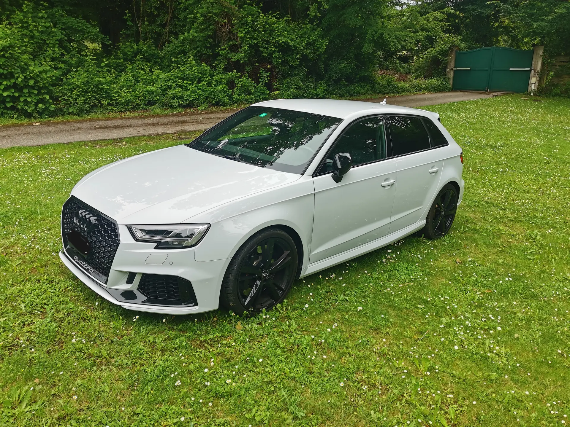 Audi RS3 2018 occasion Arzier-Le Muids — 2