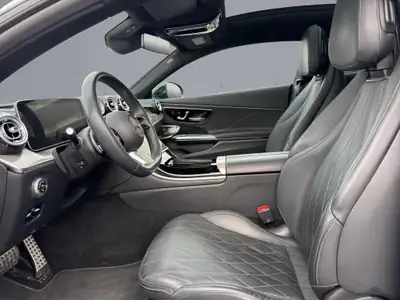 Mercedes-Benz CLE 300 AMG Line 4matic — Coupé sportif hybride essence, 24 000 km seulement — Miniature 9