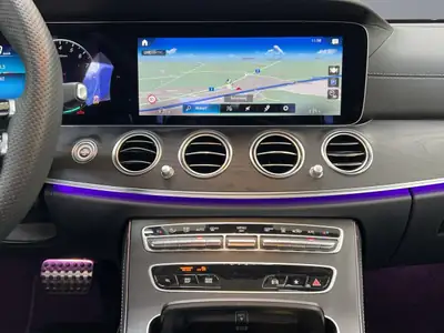 Mercedes-Benz E 300 e AMG Line 4matic — Hybride rechargeable, 33 000 km, design premium — Miniature 14