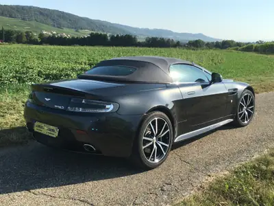 Aston Martin V8 Vantage 4.7 S SP10 Sportshift — Cabriolet de prestige, 39 000 km seulement — Miniatura 7