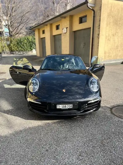 Porsche 911 Carrera S PDK — Coupé sportif 400 ch, 52'000 km seulement — détail