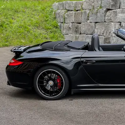 Porsche 911 Cabrio Carrera 4 GTS PDK — Cabriolet sportif légendaire, 85'000 km seulement — Miniature 7