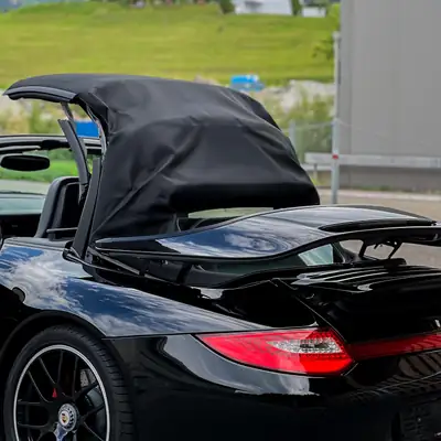 Porsche 911 Cabrio Carrera 4 GTS PDK — Cabriolet sportif légendaire, 85'000 km seulement — Miniature 9