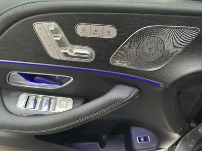 Mercedes-Benz GLE 450 AMG Line 4matic — SUV hybride rechargeable, 4000 km seulement — Miniature 11