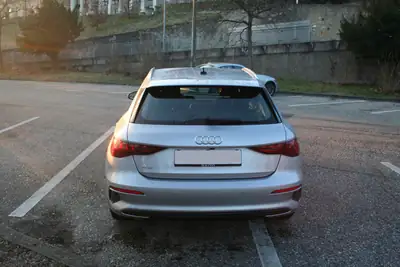 Audi A3 Sportback 35 TFSI — Compacte dynamique, 17 000 km, 5 ans de garantie — Miniature 13
