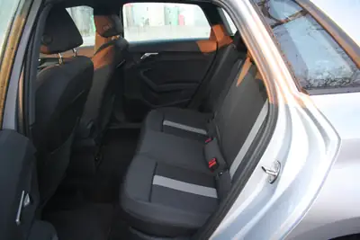 Audi A3 Sportback 35 TFSI — Compacte dynamique, 17 000 km, 5 ans de garantie — Miniature 15