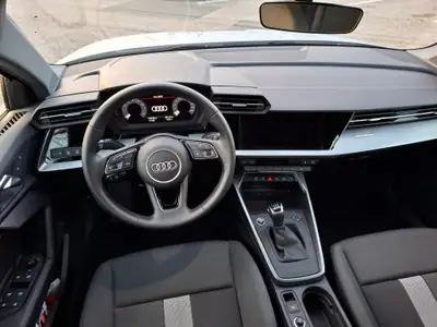 Audi A3 Sportback 35 TFSI — Compacte dynamique, 17 000 km, 5 ans de garantie — Miniature 21