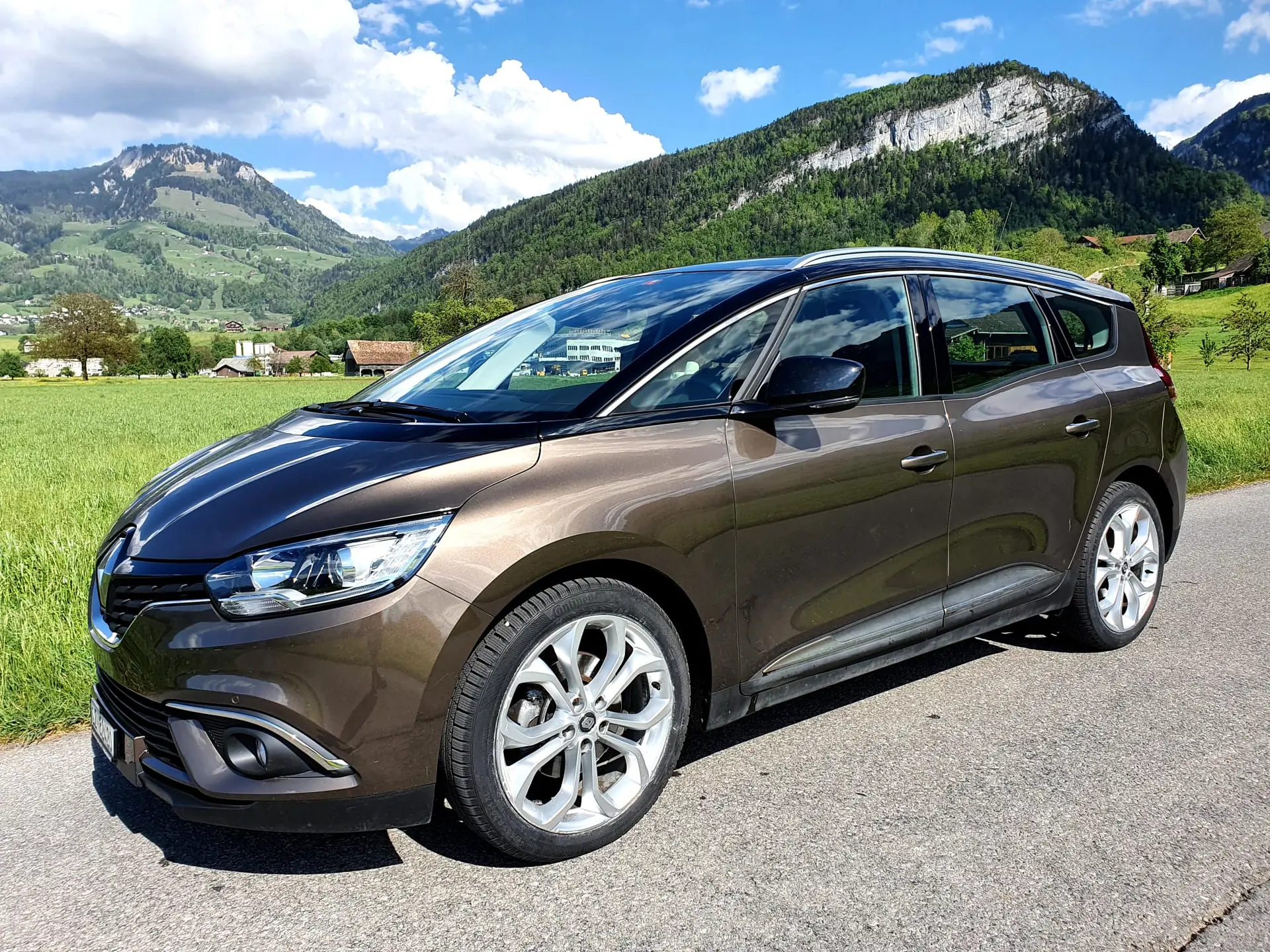 Renault Grand Scenic 2017 occasion Brunnen — 2